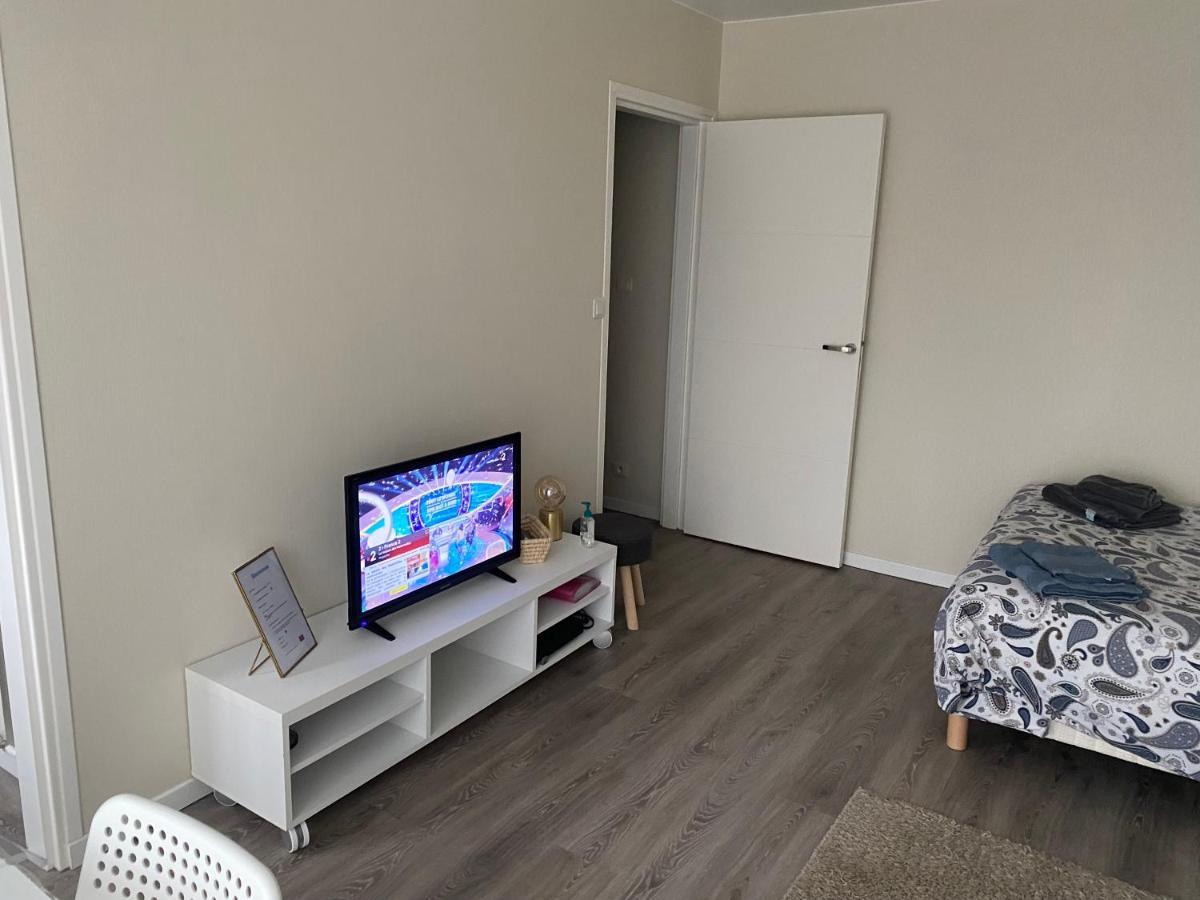 Apartment Parc De Fresnoy